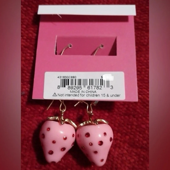 BETSEY JOHNSON Pink Enamel & Red Crystals Strawberry Dangle Drop Earrings NWT - Picture 5 of 5